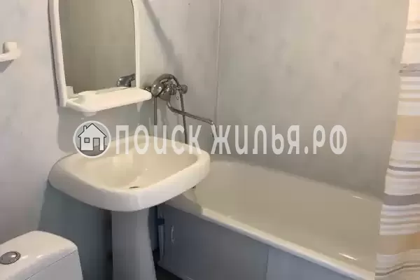 Частный сектор «Зеленый дом с бассейном»