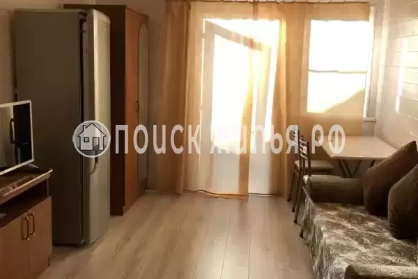 Частный сектор «Зеленый дом с бассейном»