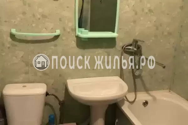 Частный сектор «Зеленый дом с бассейном»