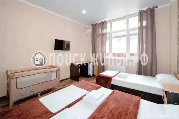 «Изумрудные холмы»