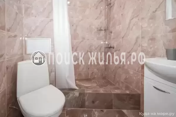 «Изумрудные холмы»