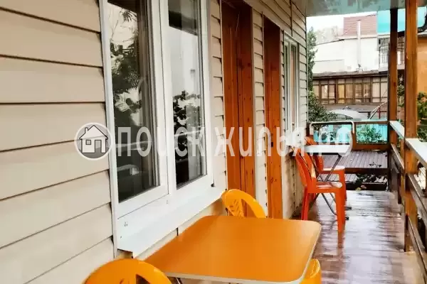 «Белый ирис»