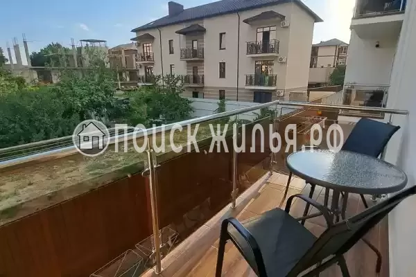 Отель «Изумруд»