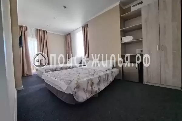 Отель «Изумруд»