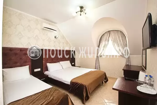 Отель «Кастро»