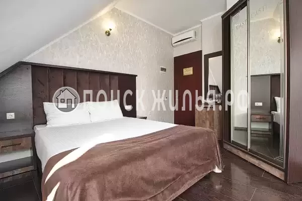 Отель «Кастро»