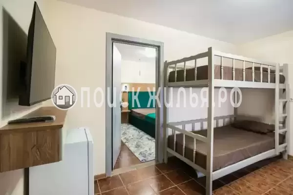 Отель «Анютины глазки»