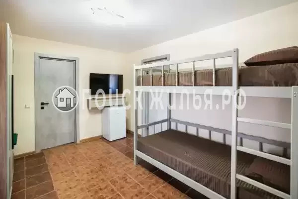 Отель «Анютины глазки»