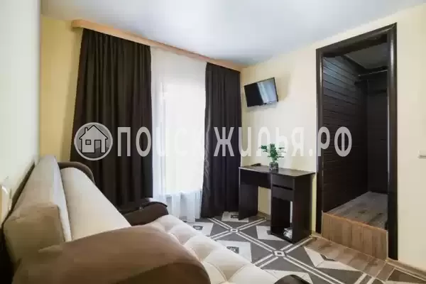 Отель «Анютины глазки»