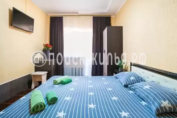 Отель «Анютины глазки»