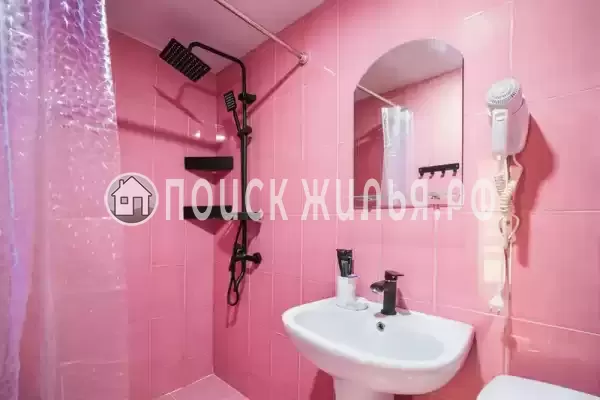 Отель «Анютины глазки»