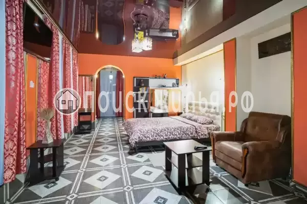 Отель «Анютины глазки»