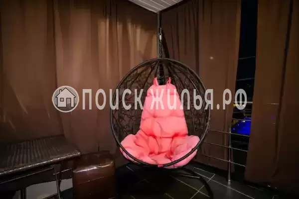 Отель «Анютины глазки»