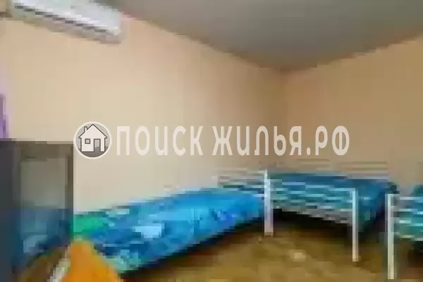 «Семейный дворик»