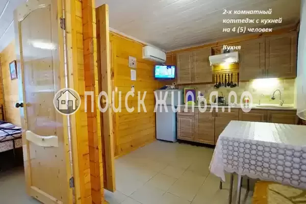 Частный сектор «Деревянные Коттеджи на Лазурном»