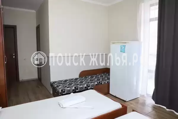 «На Единства»