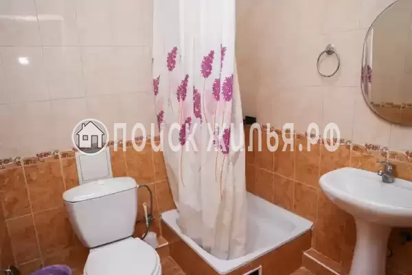 «На Единства»