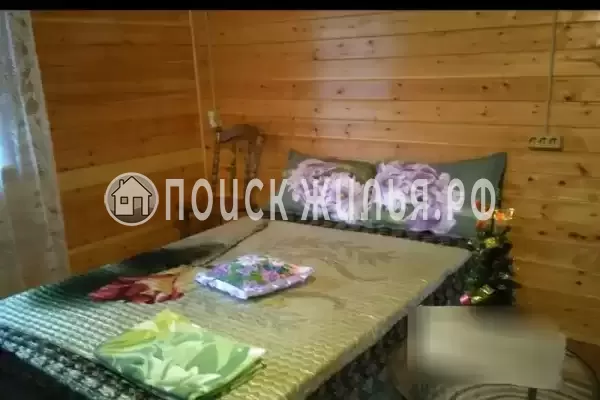 Частный сектор «Домик под клëнами» Частный сектор «Домик под клëнами»