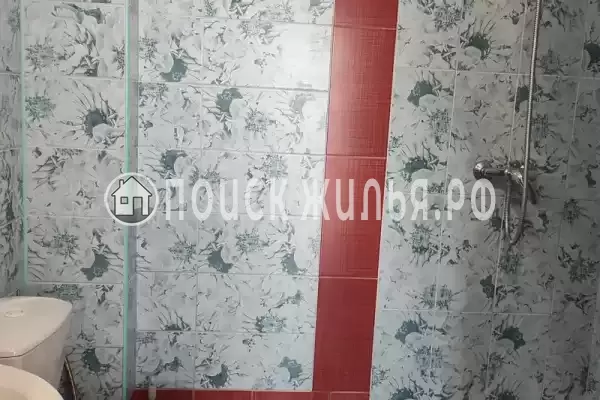 «Под шелковицей»