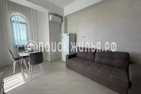 «Вернисаж» «Вернисаж»