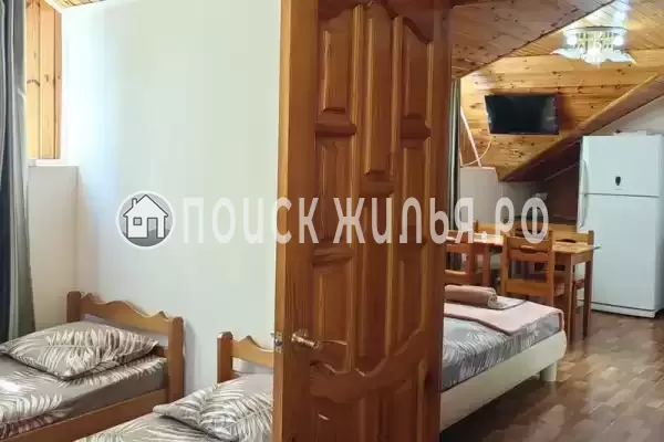 «Царский двор»