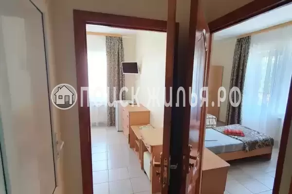 «Янис» «Янис»