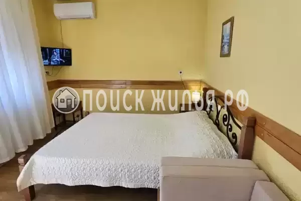 «На Победы»