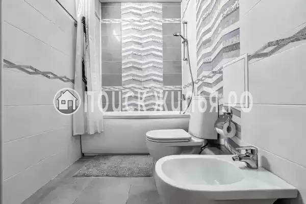 Квартира «В центре (74 м²)» Квартира «В центре (74 м²)»