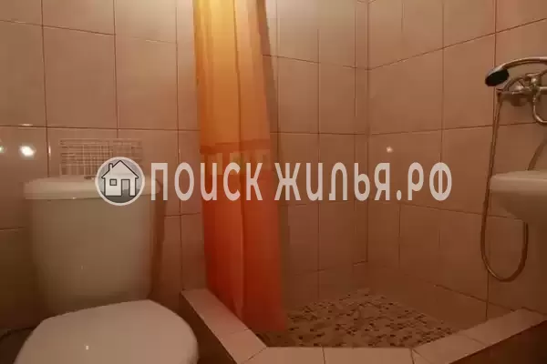 «У тети Вали» «У тети Вали»