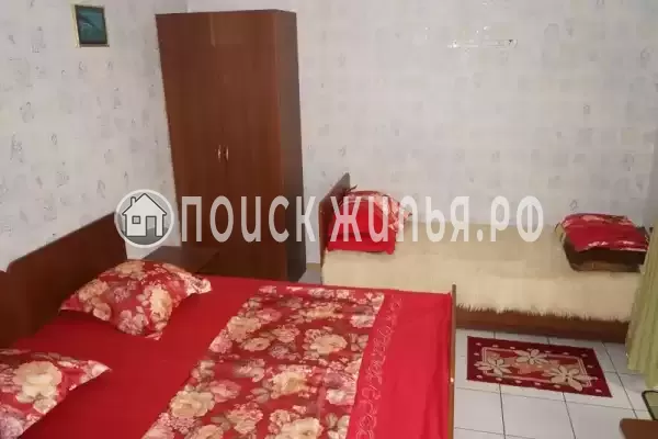 «У тети Вали» «У тети Вали»