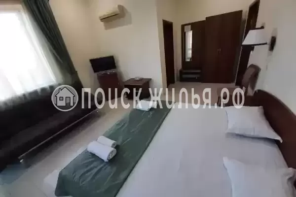 «Манополис»