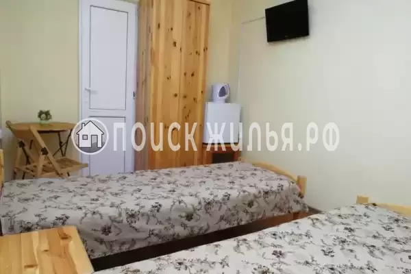 «На Чехова 10»