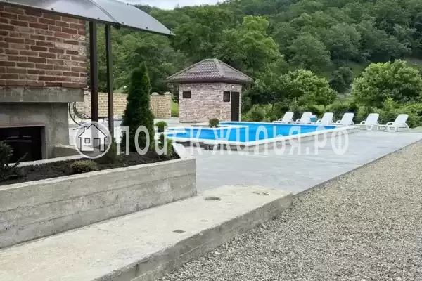 Частный сектор «Дом с бассейном на Персиковой»