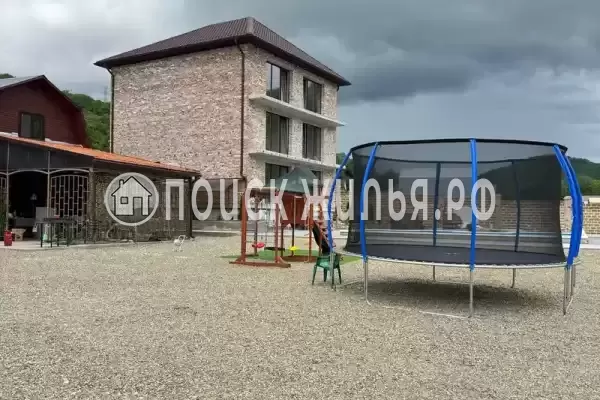 Частный сектор «Дом с бассейном на Персиковой»