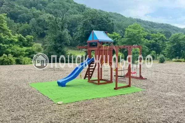 Частный сектор «Дом с бассейном на Персиковой»