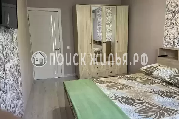 Частный сектор «Комната в двухкомнатной квартире в центре»