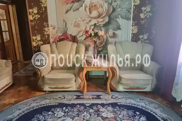 Частный сектор «Дом на 12 человек в центре, 10 мин от центр. пляжа» Частный сектор «Дом на 12 человек в центре, 10 мин от центр. пляжа»