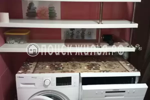 Квартира «Двухкомнатная квартира -этаж частного дома»