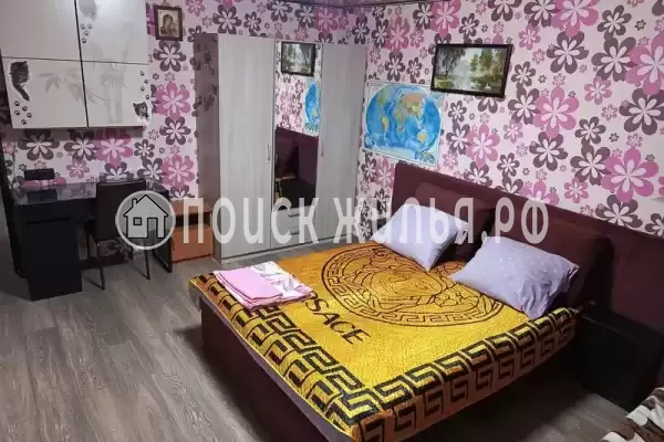 Квартира «Двухкомнатная квартира -этаж частного дома»