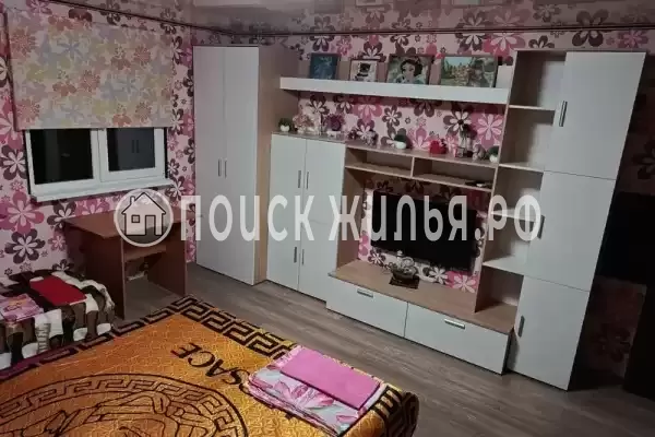 Квартира «Двухкомнатная квартира -этаж частного дома»