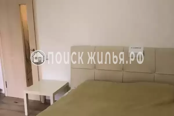 Квартира «Х комнатная квартира на Ореховой» Квартира «Х комнатная квартира на Ореховой»