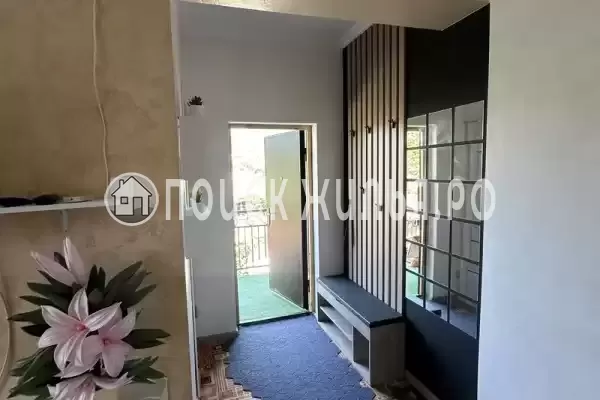 Частный сектор «Этаж по ключ с отдельным входом»