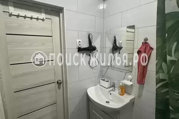 Частный сектор «Этаж по ключ с отдельным входом»