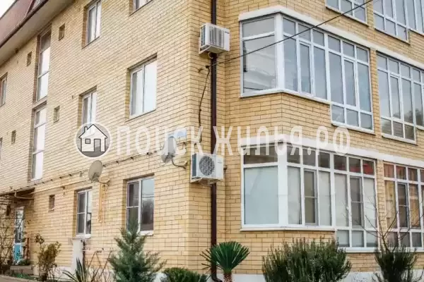 Квартира «Х комнатная квартира на Череповецкой»