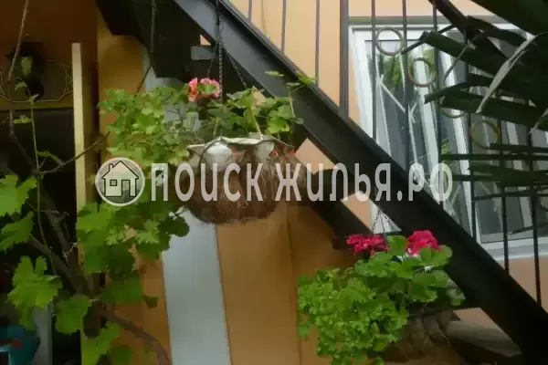 Частный сектор «Трехкомнатный коттедж на Партизанской»