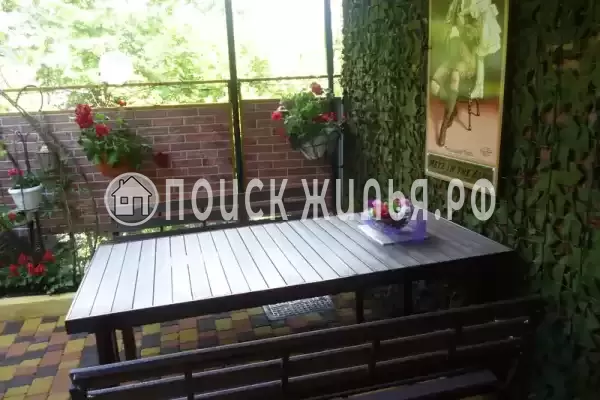 Частный сектор «Трехкомнатный коттедж на Партизанской»