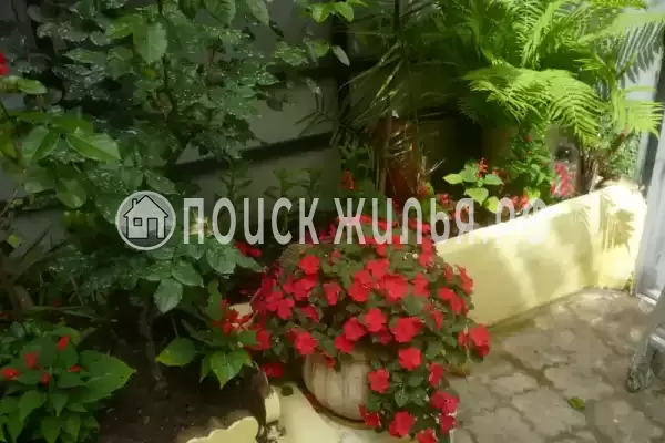 Частный сектор «Трехкомнатный коттедж на Партизанской»