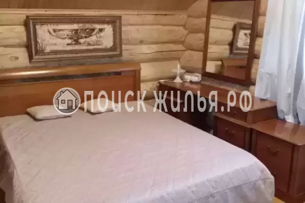 Частный сектор «Дом с бассейном в Голубой бухте»