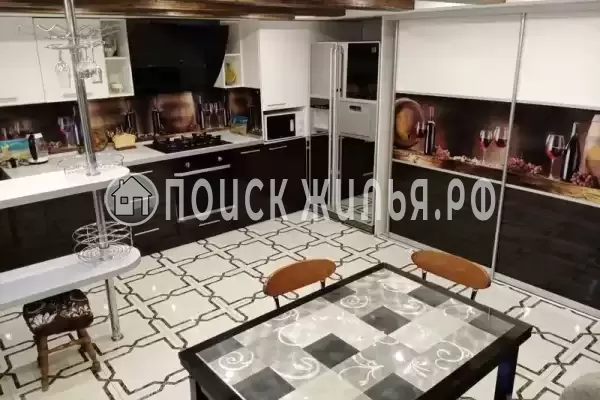 Частный сектор «Дом с бассейном в Голубой бухте»