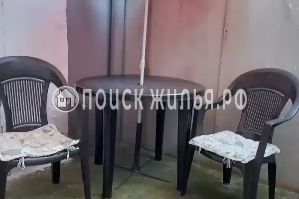 Квартира «Студия со своим двориком»